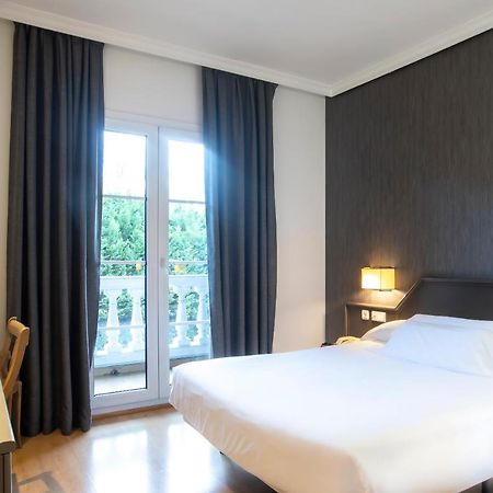 Hotel Urdanibia Park Irun Kültér fotó